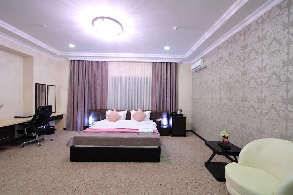 Premier Hotel Bishkek Luaran gambar
