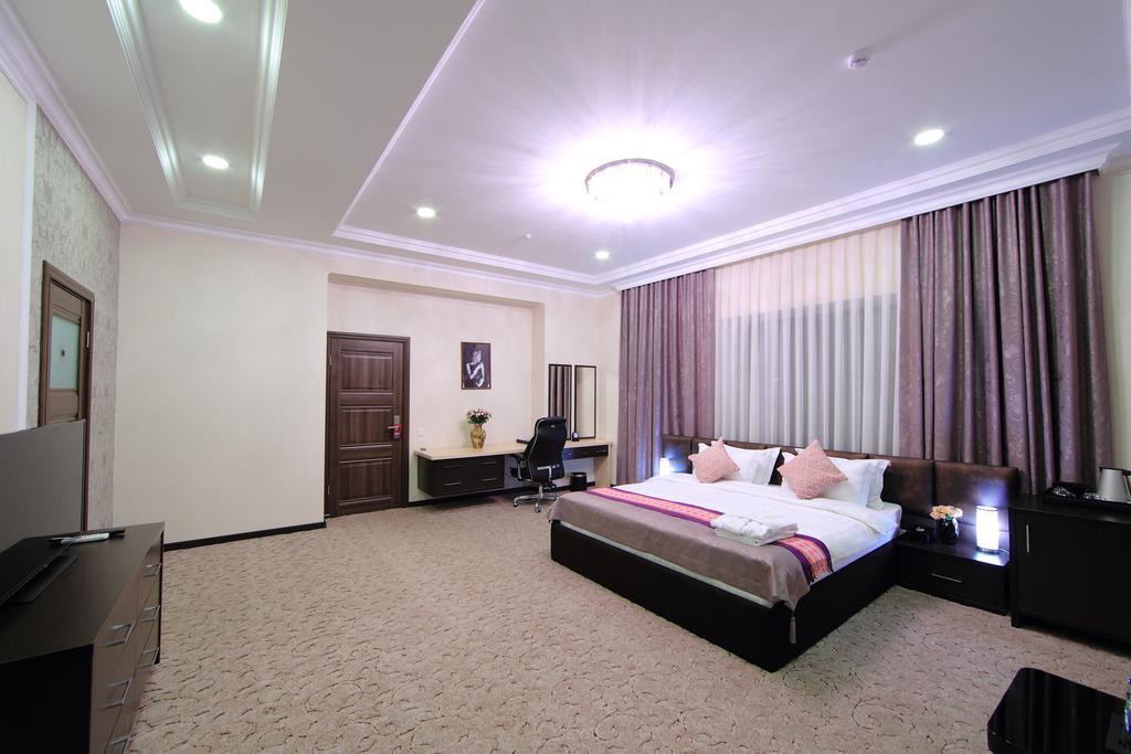 Premier Hotel Bishkek Luaran gambar