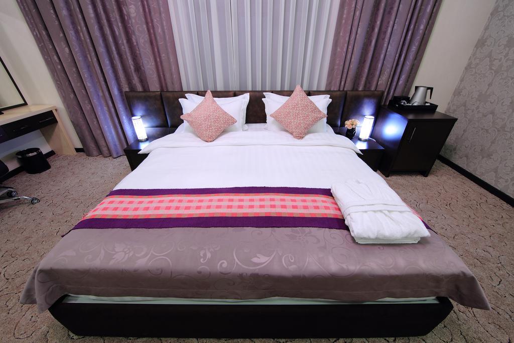 Premier Hotel Bishkek Luaran gambar