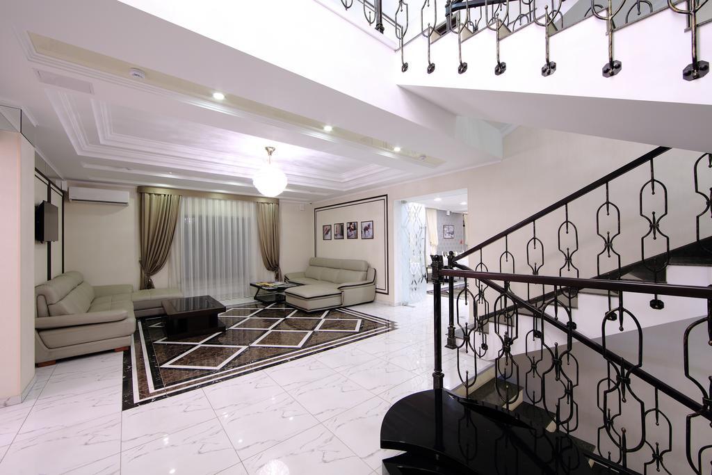 Premier Hotel Bishkek Luaran gambar