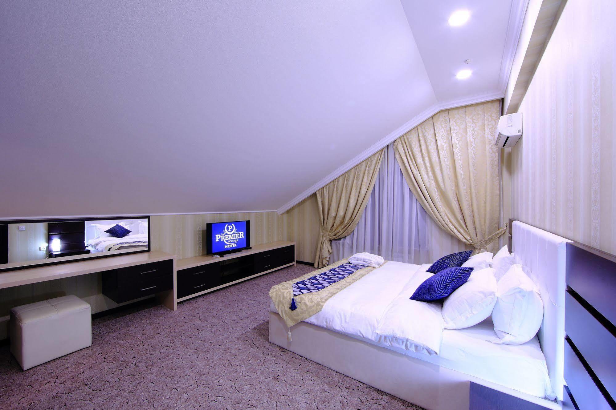 Premier Hotel Bishkek Luaran gambar
